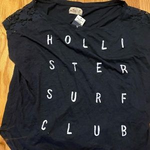 BNWT Hollister t-shirt black/dark blue size M